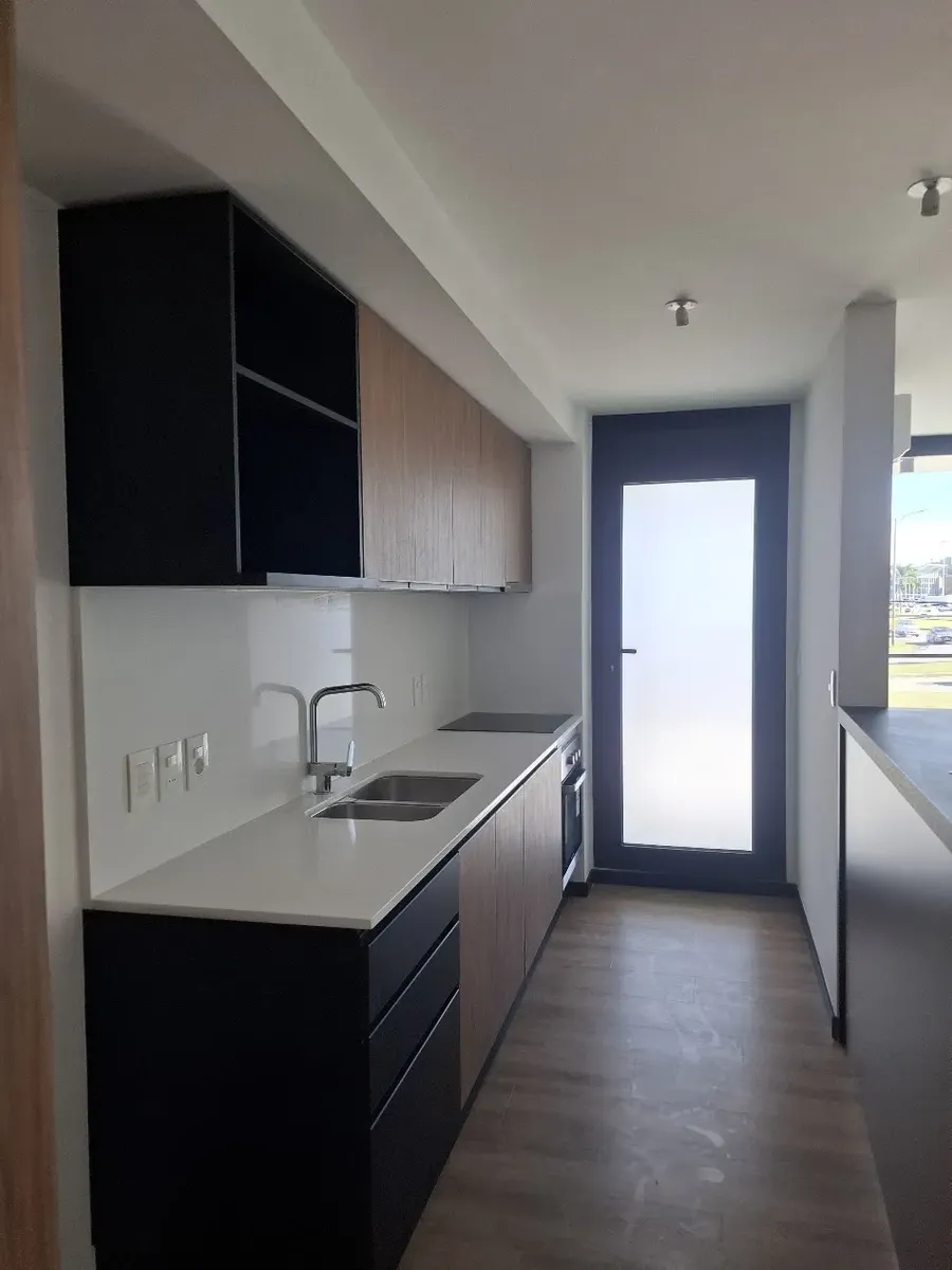 Dueño Alquila  ($45.900) O Vende (u$s 249.900) A Estrenar, Al Frente, Orientación Norte, Vista Despejada, 2 D, 1 B, Complejo Cerrado, Terraza 10 M2 C/parrillero, A/c En Todos Los Ambientes. · Foto 4