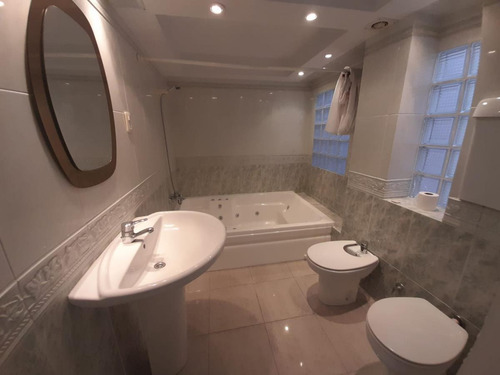Imagen 10 de 21 de Excelente Chalet 6 Ambientes Con Fondo - Villa Ballester