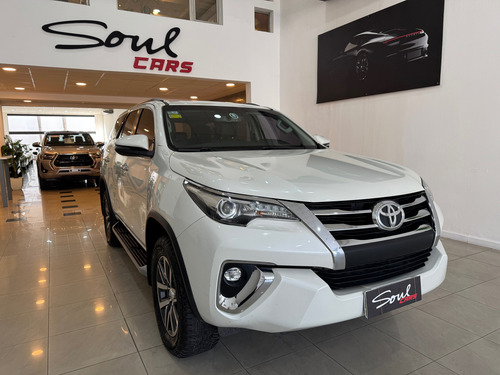 Toyota Hilux Sw4 2.8 Srx 177cv 4x4 7as At
