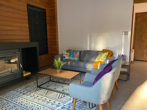 Imagen 3 de 14 de Oasis En Pucón: Casa A Pasos Del Centro En Estado