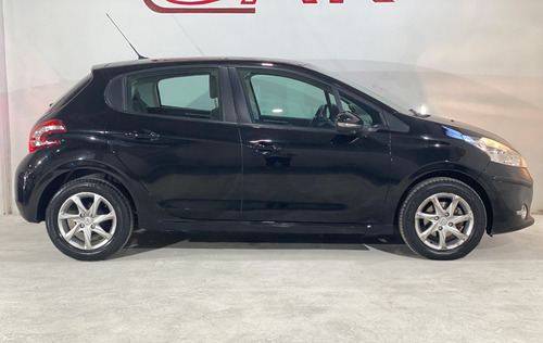 Imagen 8 de 15 de Peugeot 208