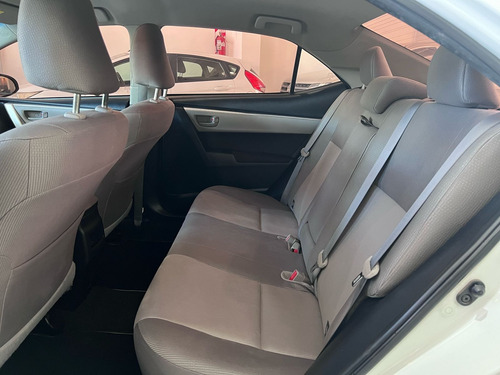 Toyota Corolla 1.8 Xei At