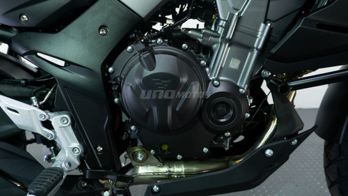 Imagen 8 de 25 de Voge 500 Dsx Moto 0km Con Baules Moto De Viaje