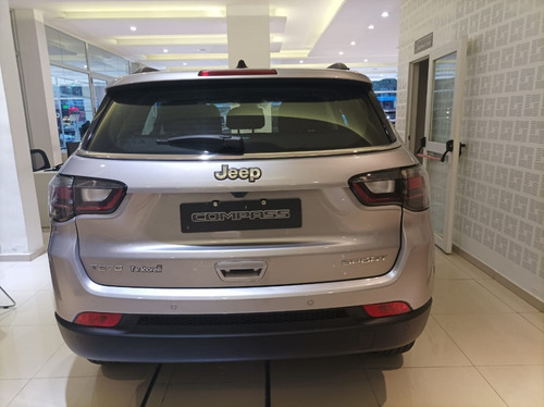 Imagen 6 de 25 de Compass Sport T270 2023*