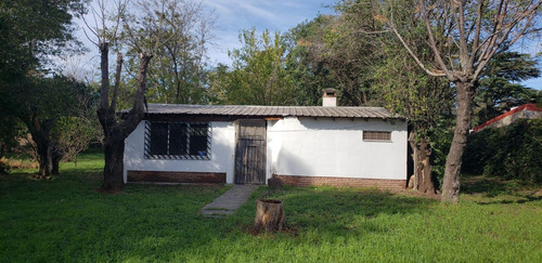 Casa En Venta - 3 Dormitorios 1 Baño - Cochera - 7.186mts2 - Moreno