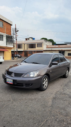 Mitsubishi Lancer Glx