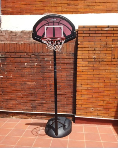 Sistema Portatil De Baloncesto Lifetime