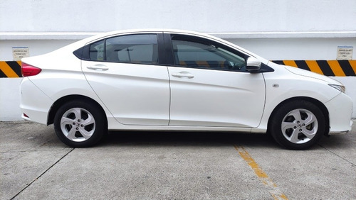 Imagen 6 de 13 de Honda City 1.5 Lx Mt 2016