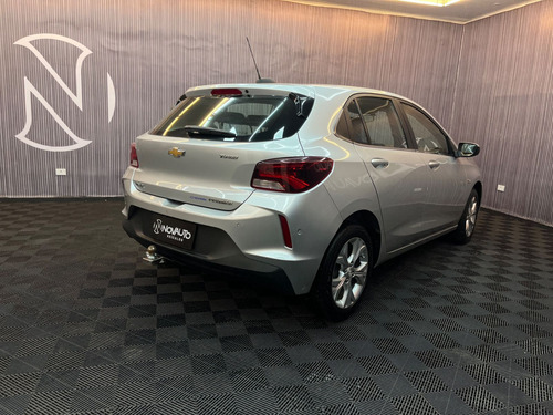 Chevrolet Onix HATCH PREM. 1.0 12V TB Flex 5p Aut.
