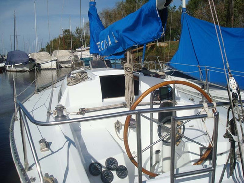 Velero Drakkar 32