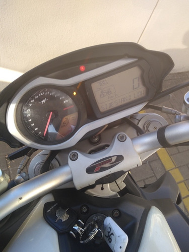 Imagem 3 de 9 de Mv Agusta Brutale 1090r