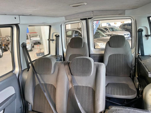 Imagem 14 de 20 de Fiat Doblo 1.8 Mpi Essence 16v