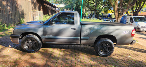 Chevrolet S10 2.4 Advantage Cab. Simples 4x2 Flexpower 2p