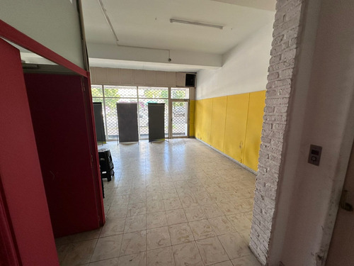 Venta De Excelente Propiedad En Av. España Al 900 Oportunidad !!!!!!!