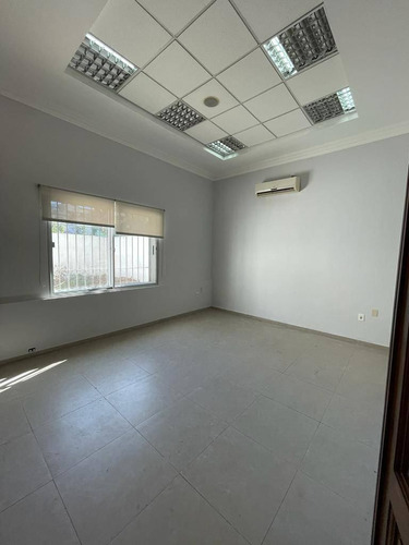 Venta Casa Con Renta Sobre Avenida 19 De Abril Usd 440000
