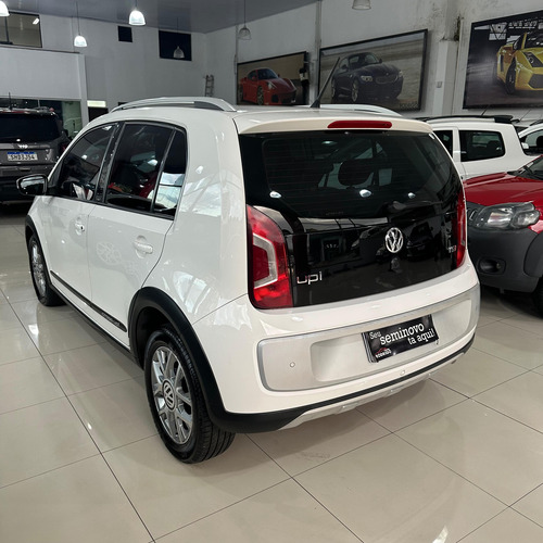 Volkswagen Up 1.0 Mpi High Up 12v Flex 4p Manual 2015/2016