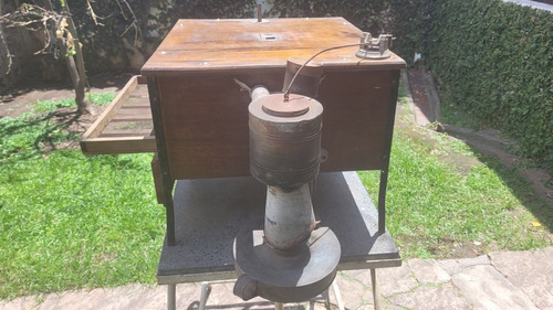 Imagen 2 de 4 de Incubadora Aves Solo A Gas O Kerosene
