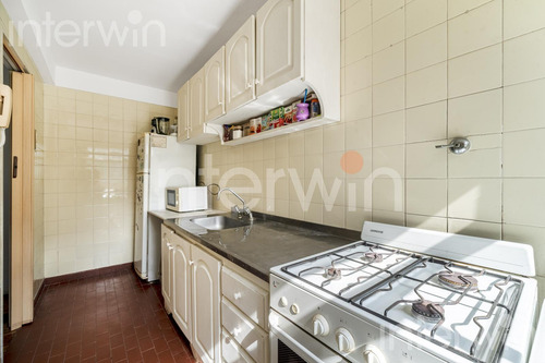 Departamento De 3 Ambientes En Colegiales - Venta -