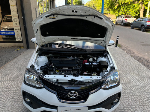 Toyota Etios 1.5 Sedan Xls At