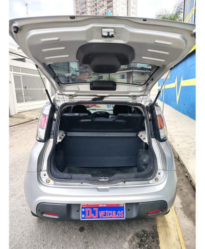 Fiat Uno 1.0 EVO ATTRACTIVE 8V FLEX 4P MANUAL