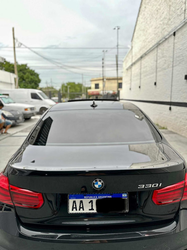 Imagen 9 de 25 de Bmw Serie 3 2016 3.0 330i Sedan Sport Line 252cv
