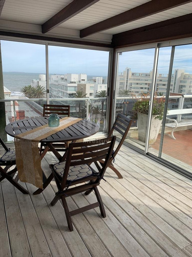 Venta De Apartamento Puerto De 3 Dormitorios Y Barbacoa Propia