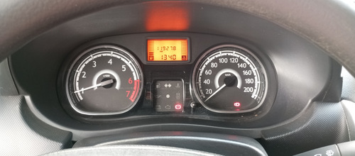 Renault Sandero 1.0 16v Expression Hi-flex 5p