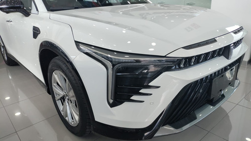Bestune B70s Commander 2.0l Turbo 221hp 250lb Adas R19 Led