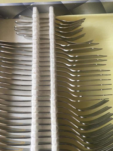 Cubiertos De Acero Inoxidable Gottinghen Laminado En Oro Ita