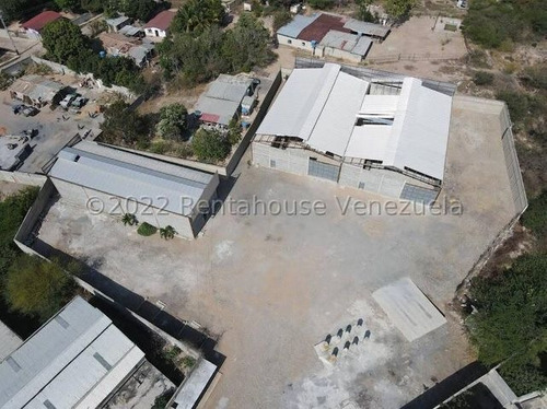 Imagen 5 de 14 de Venta Conjunto De 3 Galpones Zona Industrial Ii 22-21088 Ic