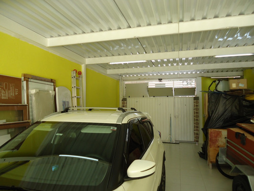 Vende-se Edícula Com Galpão, No Bosque Dos Eucalípitos. Ótima Localização