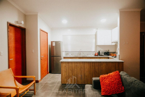 Casa En Venta De 3 Dorm. En Colbún