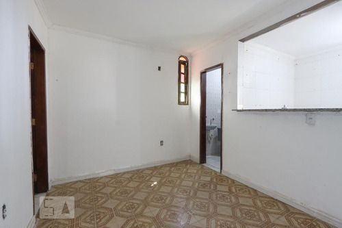 Imagem 2 de 15 de Casa Para Aluguel - Santa Teresa, 1 Quarto, 46 - 893423464