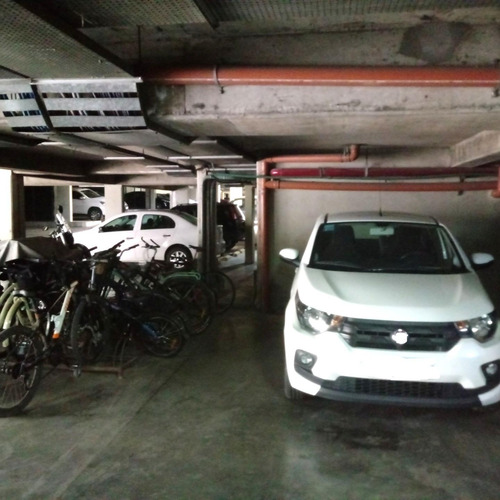 Departamento En Venta Ubicado En Las Mercedes, Pilar, G.b.a. Zona Norte