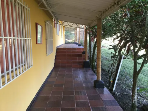 Finca En Venta En La Mesa. Cod V2021