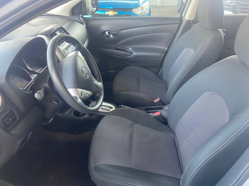 Imagen 8 de 15 de Nissan Versa 2019 1.6 Advance At