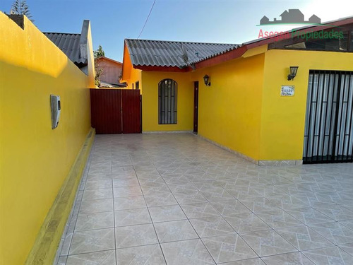 Casa En Arriendo De 4 Dorm. En Copiapó