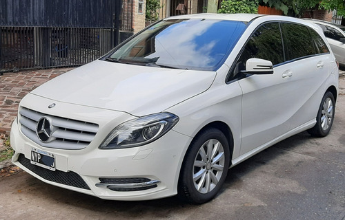 Mercedes Benz B200