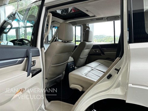 Mitsubishi Pajero Full HPE Full 3.2 4x4 T.I.Dies. 5p Aut