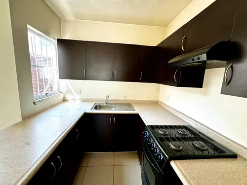 Casa En Venta En Coto Le Parc, Colonia Hogares De San Nicolás, Zapopan (mariano Otero Y Guadalupe)