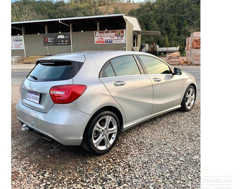 Imagem 7 de 13 de Mercedes-benz Classe A A 200 1.6 Tb 16v Urban 156cv Aut.