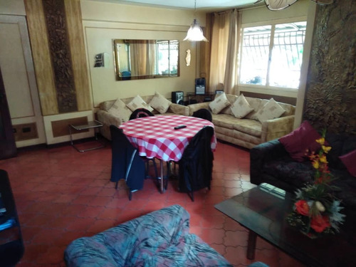 Imagen 3 de 13 de Apartamento En Venta El Paraiso Av Paez (ed. Lu)