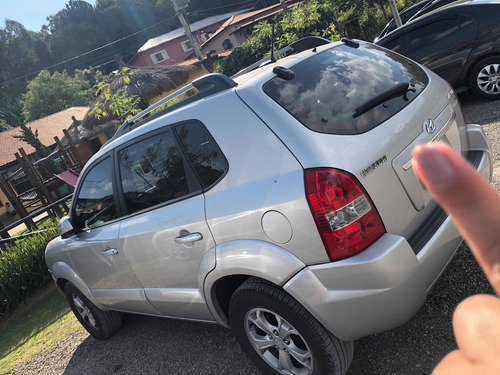 Imagem 5 de 6 de Hyundai Tucson 2015 2.0 Gls 4x2 Flex Aut. 5p