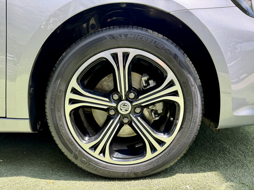MG MG6 1.5T MT DLX