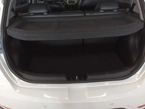 Imagem 15 de 15 de Hyundai Hb20x Premium 1.6 Flex 16v Aut. 4p 2014