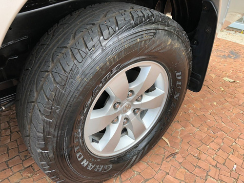Imagem 10 de 11 de Toyota Hilux
