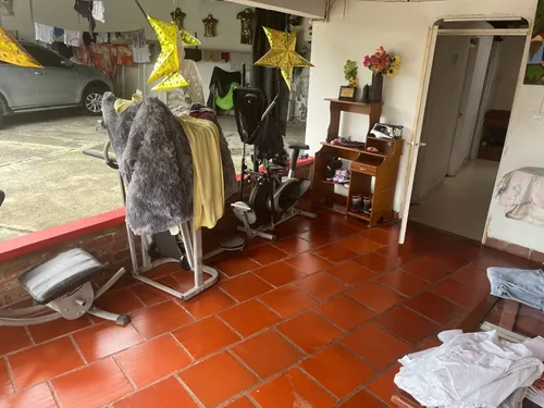 4.000 Mts Cuadradosdos Casasprincipal Con Tres Cuartos C
