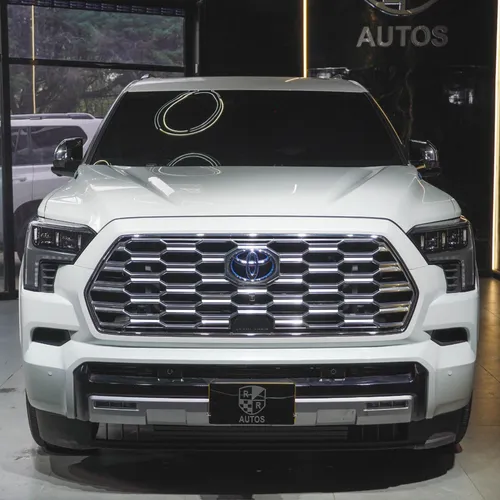 Toyota Sequoia 4WD CAPSTONE