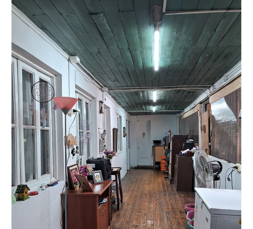 Venta Casa En Gran Terreno Ubicada En Macul. $280.000.000.-