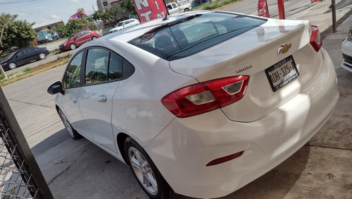 Imagen 2 de 15 de Chevrolet Cruze 2017 1.4 Premier At